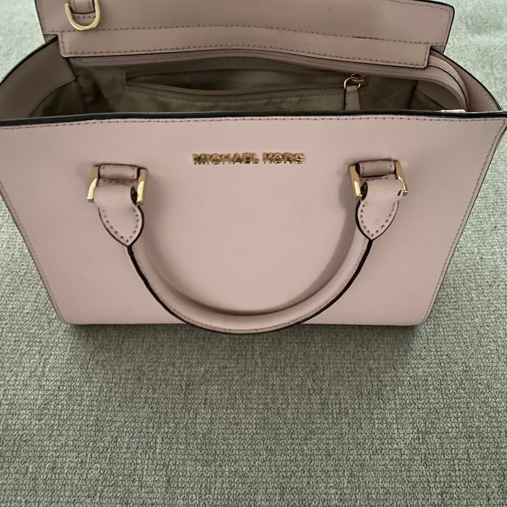 Michael Kors Salma medium purse